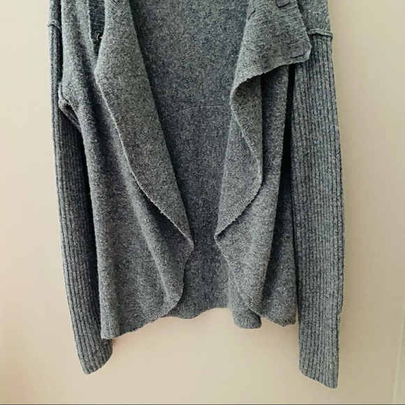 Free People Cascade Sweater Gray Sz Medium - Picture 4 of 12